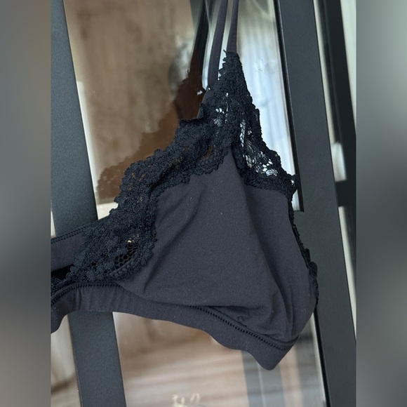 SKIMS fits everybody lace bralette bra onyx vneck triangle adjustable straps L - Picture 5 of 8